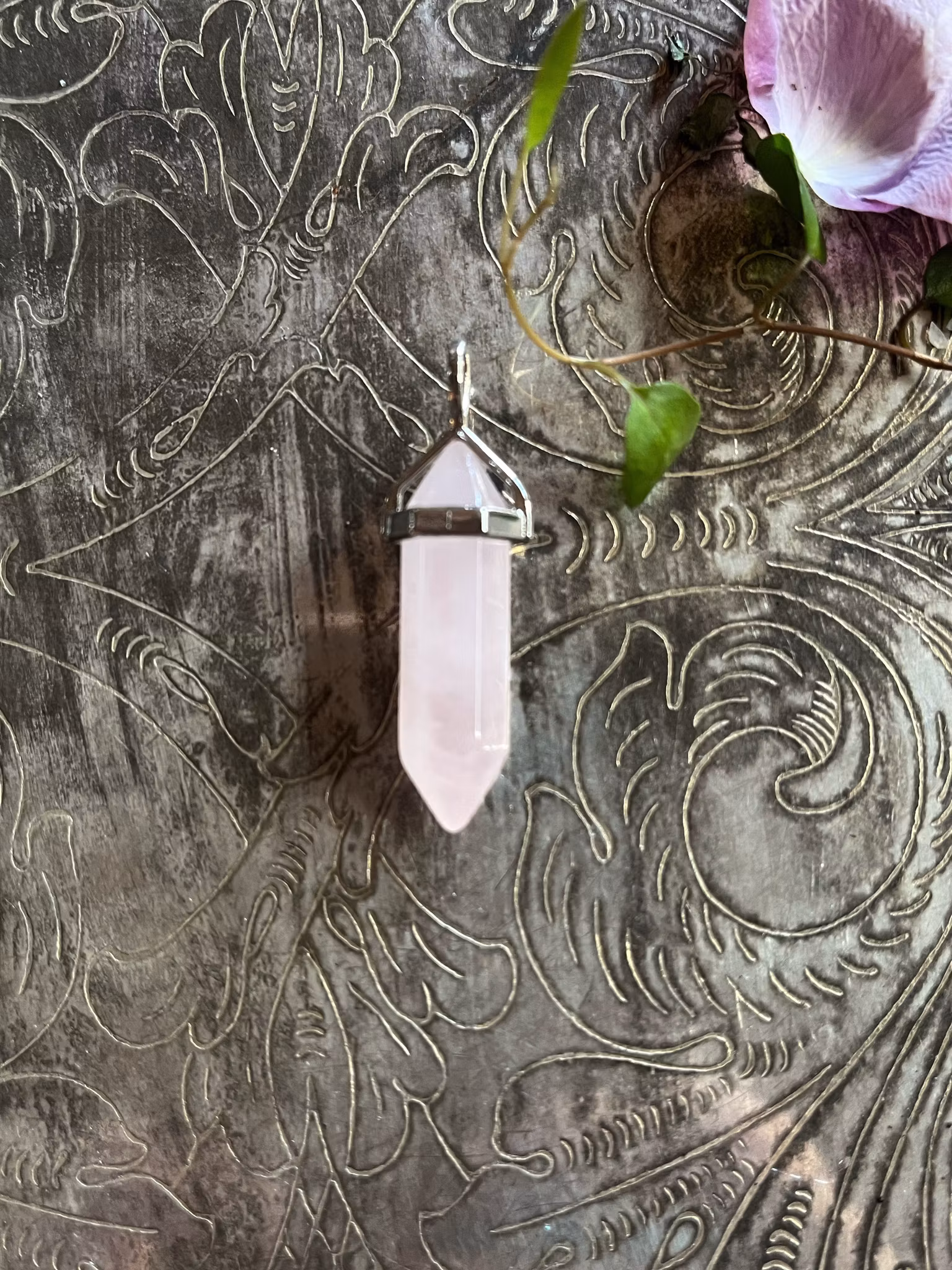 Rosenkvarts, Hänge Bullet