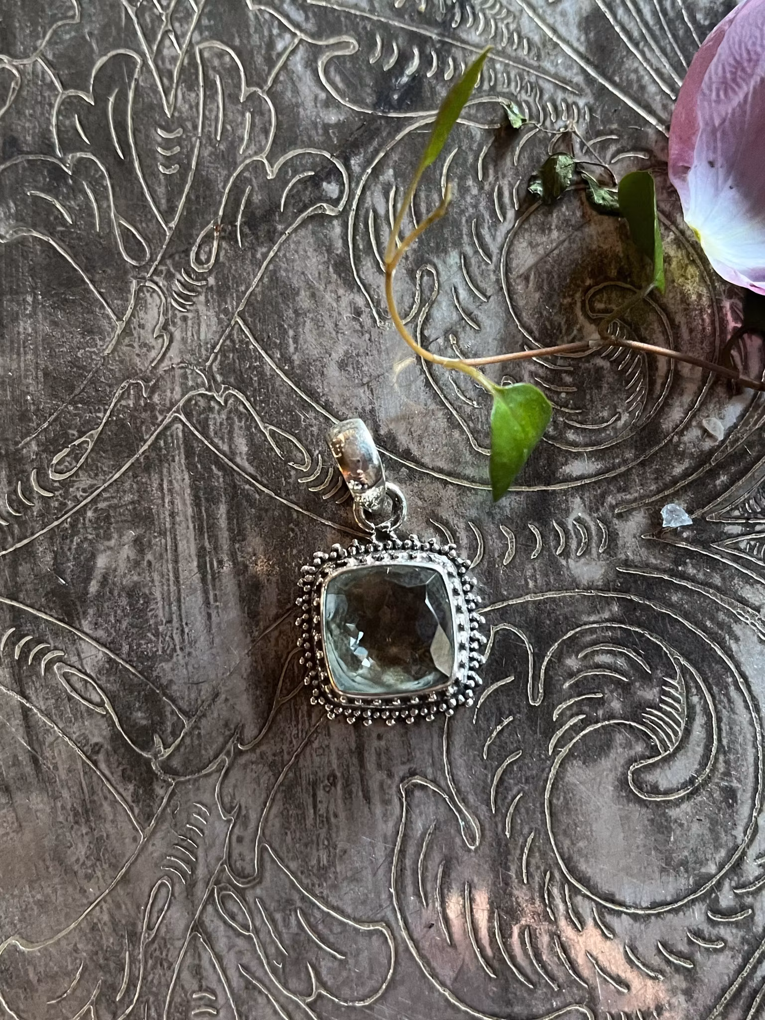 Kristallhänge  med lime citrin (prasolit)  sterling silver #2