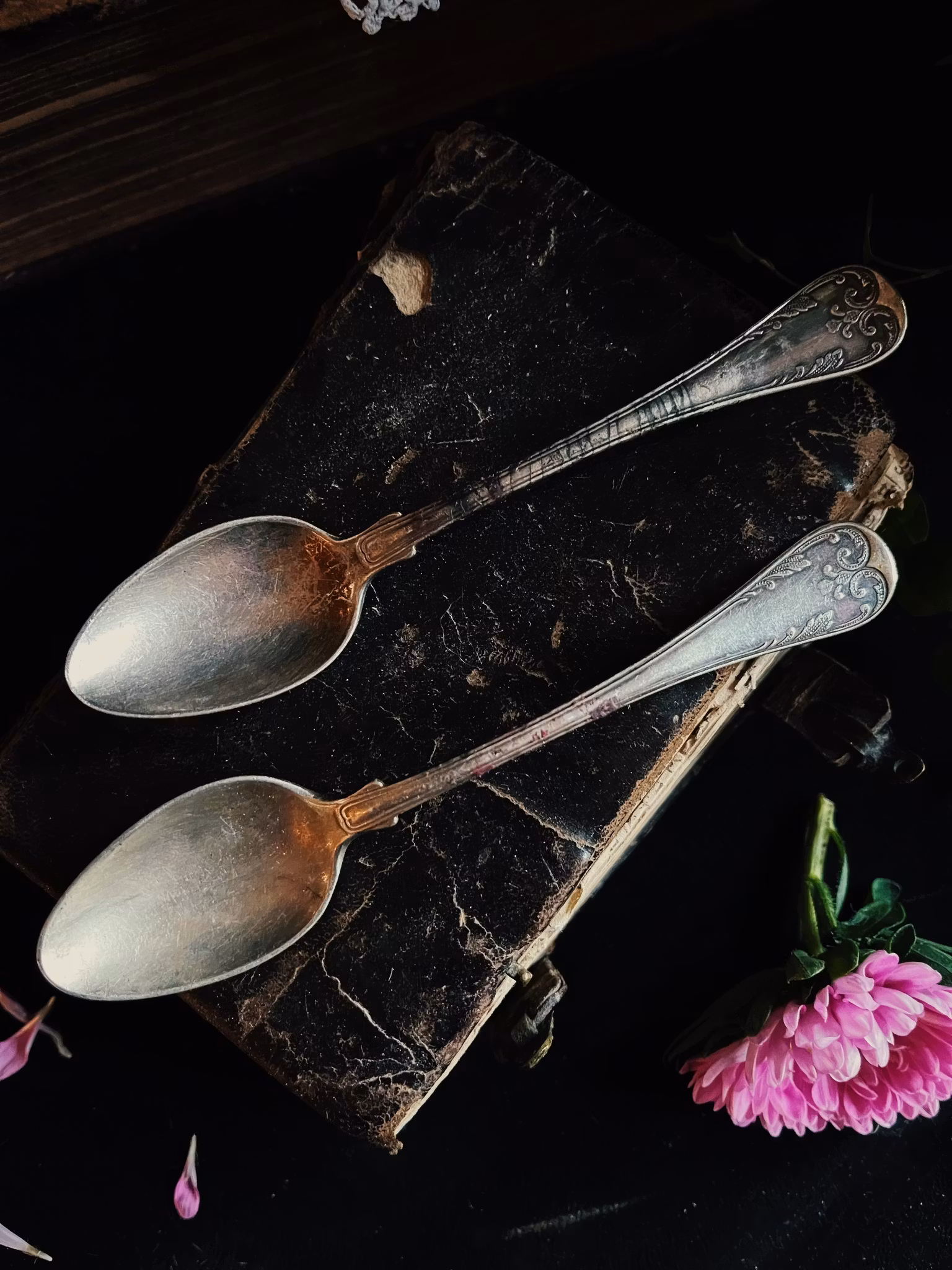 Små  teskedar  i nysilver