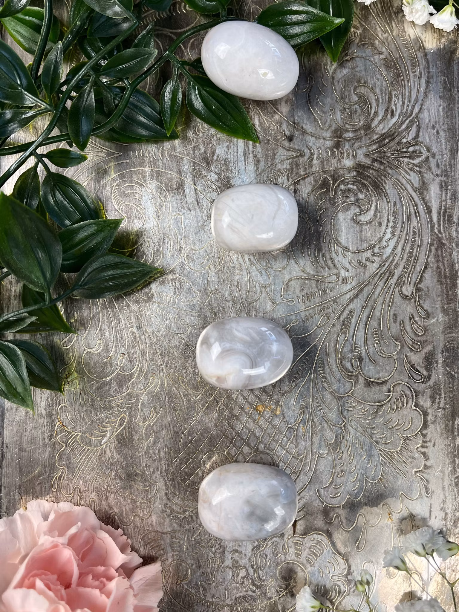 Agat, Vit Crazy lace Cuddle stone