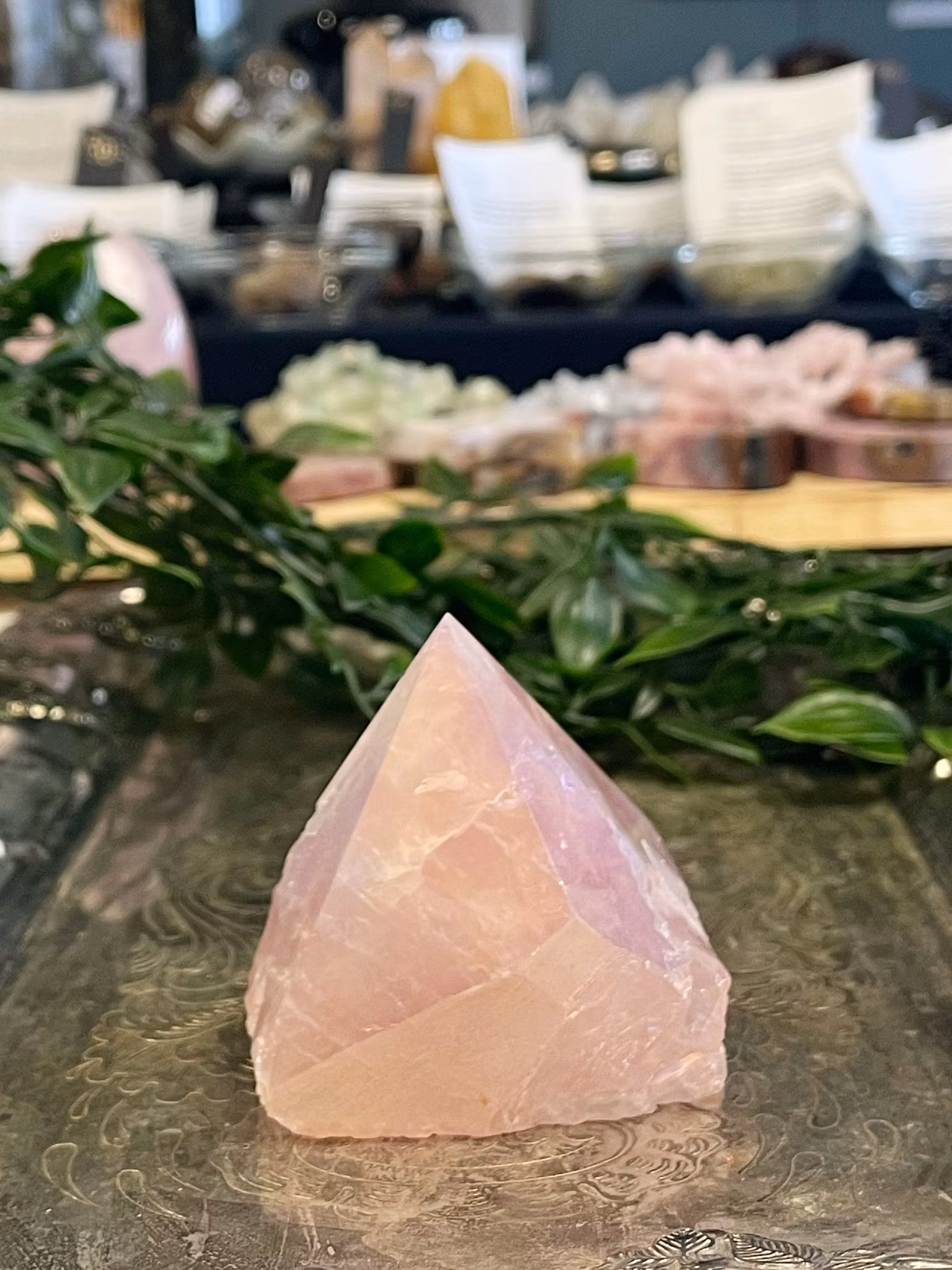 Rosenkvarts aura halvpolerad spets H