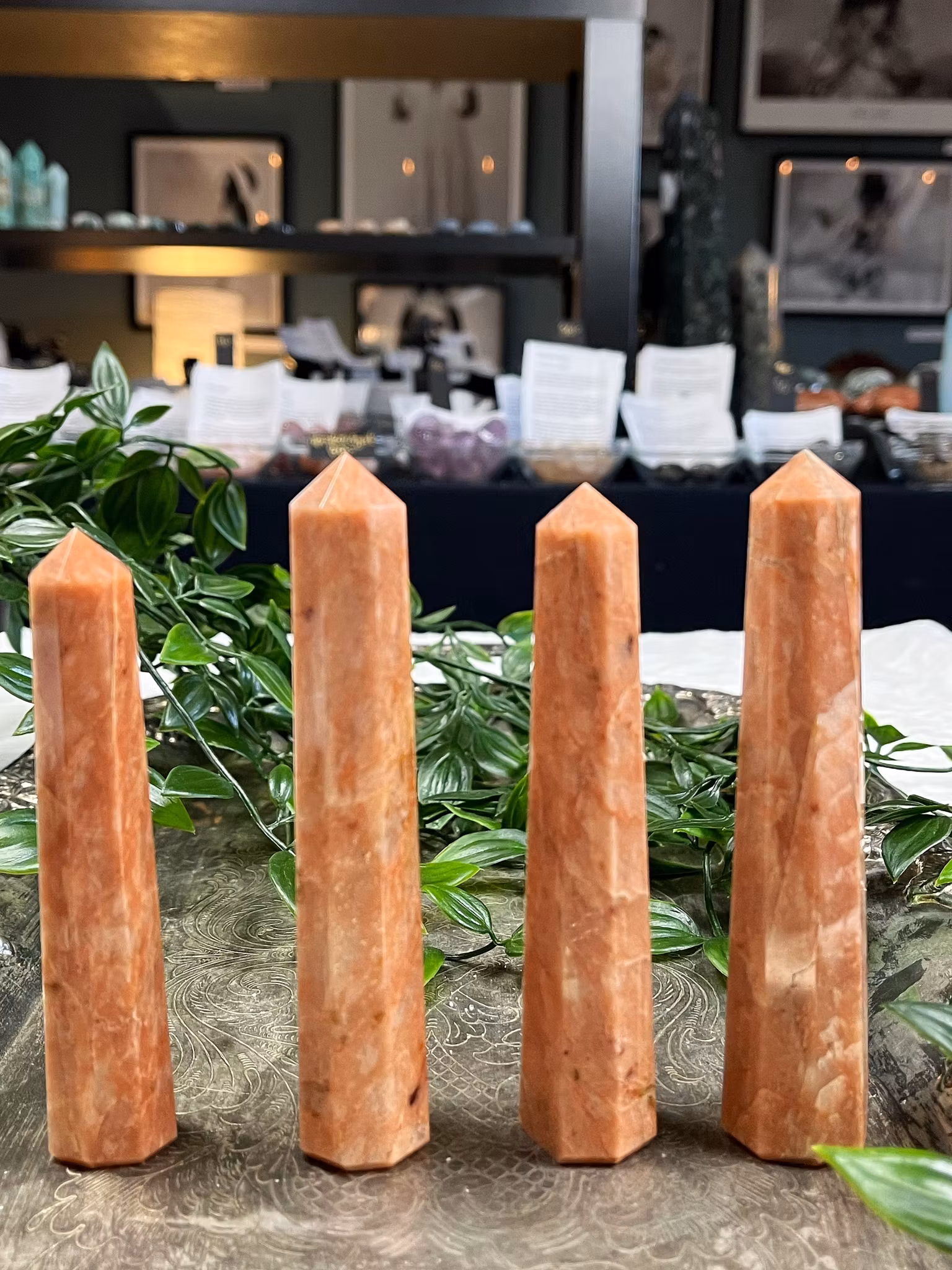 Månsten, Persiko obelisk torn