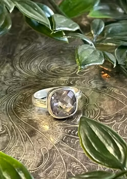 Kristallring med Bergkristall och sterling silver stl 8