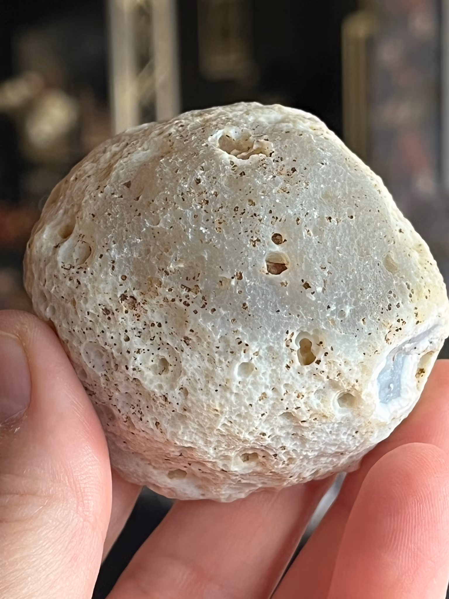 Agat geod med druzy F