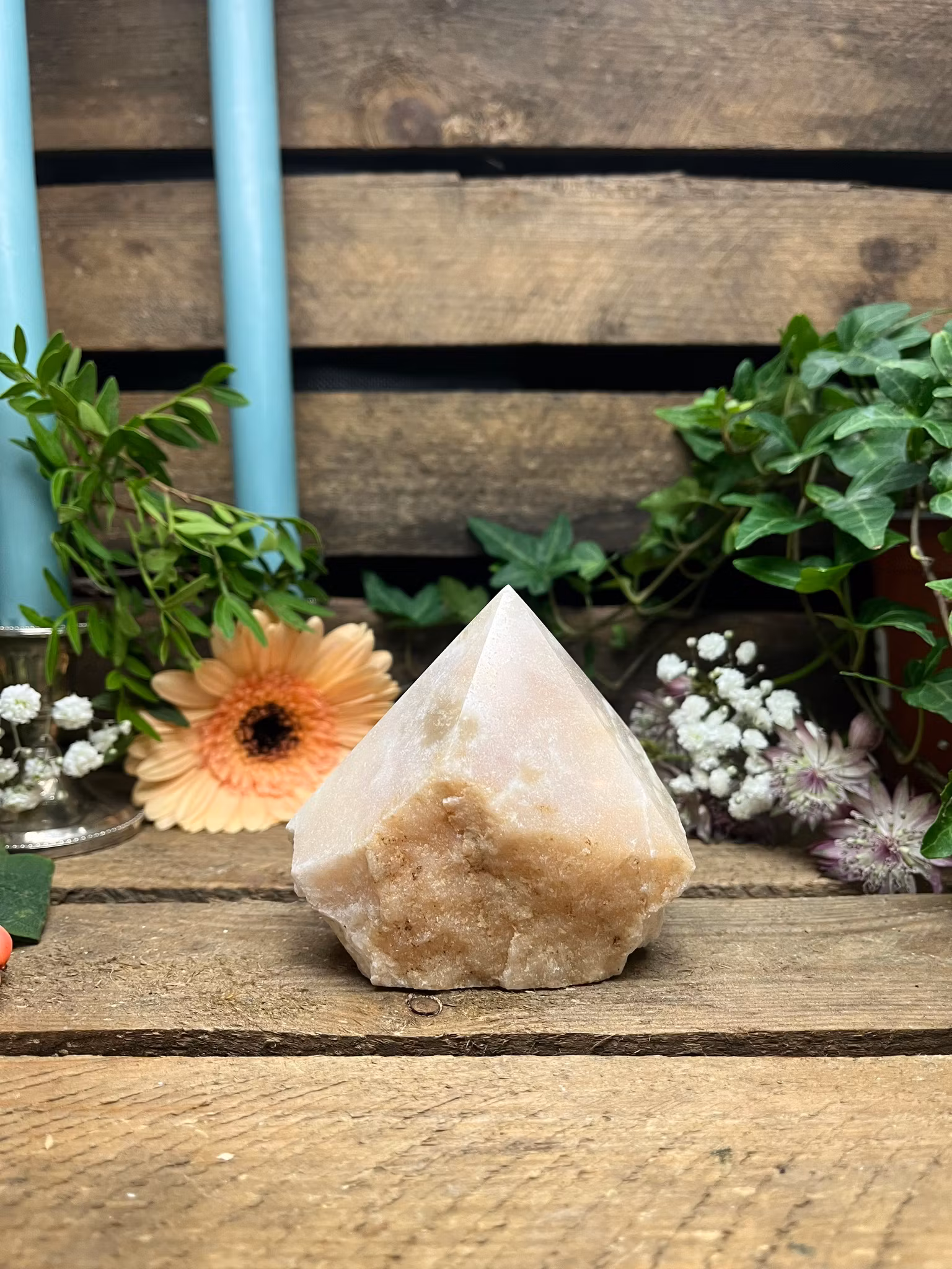 Rosa ametist halvpolerad spets