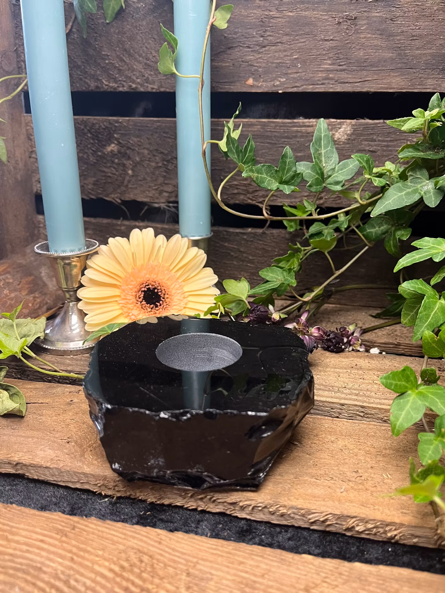 Obsidian, Svart Ljuslykta