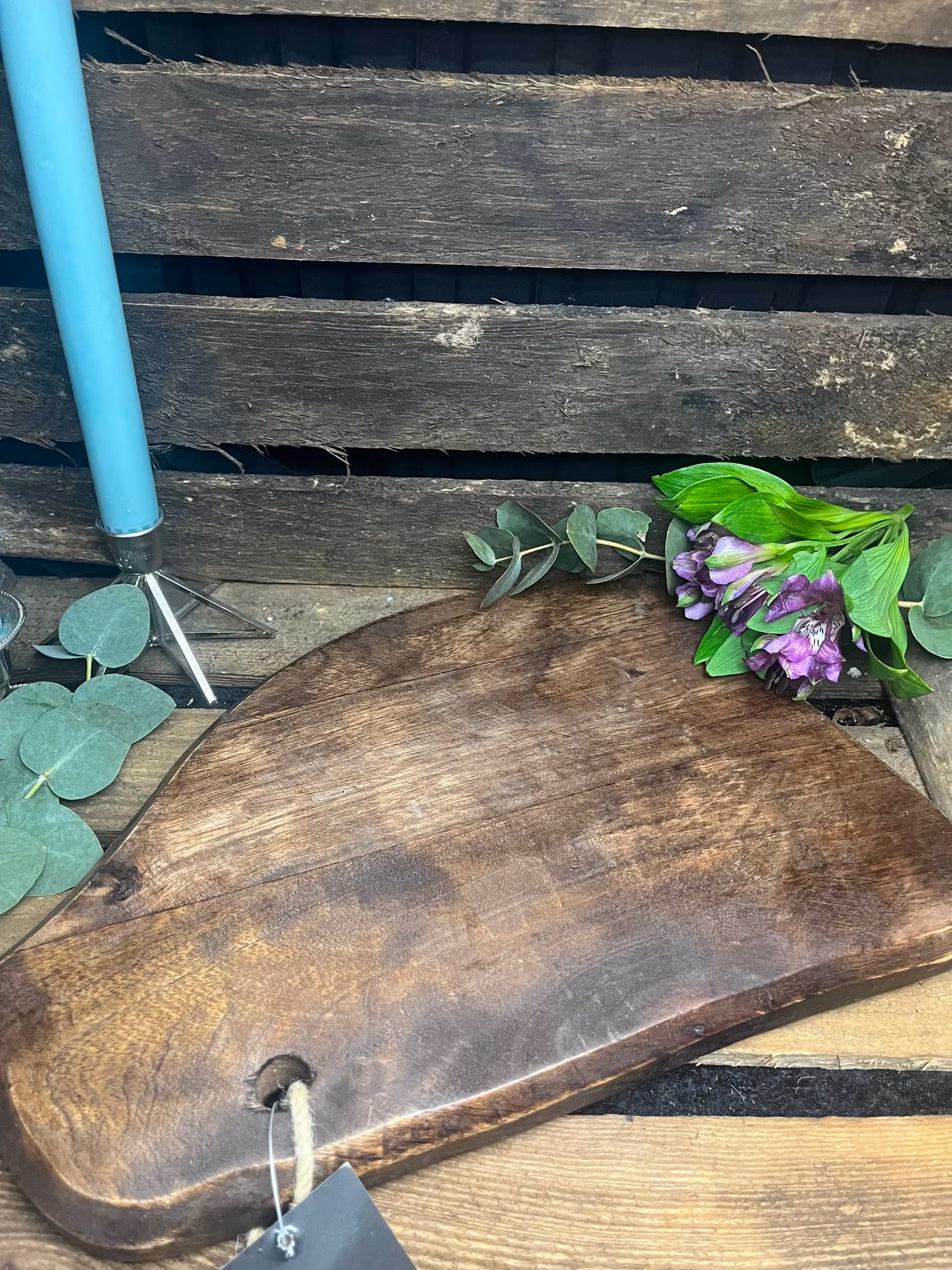 Träfat i robust trä