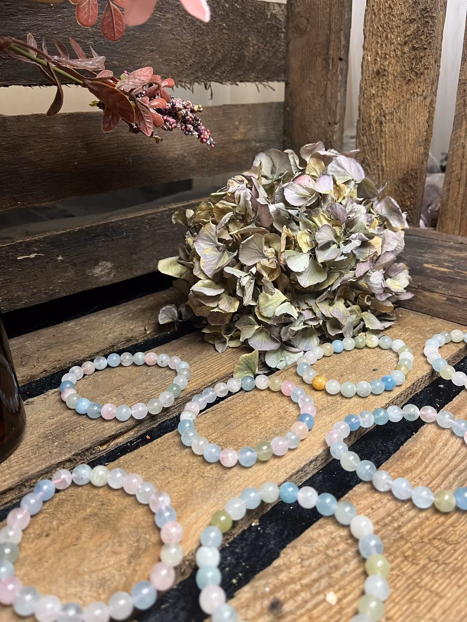 Beryll, Armband runda pärlor