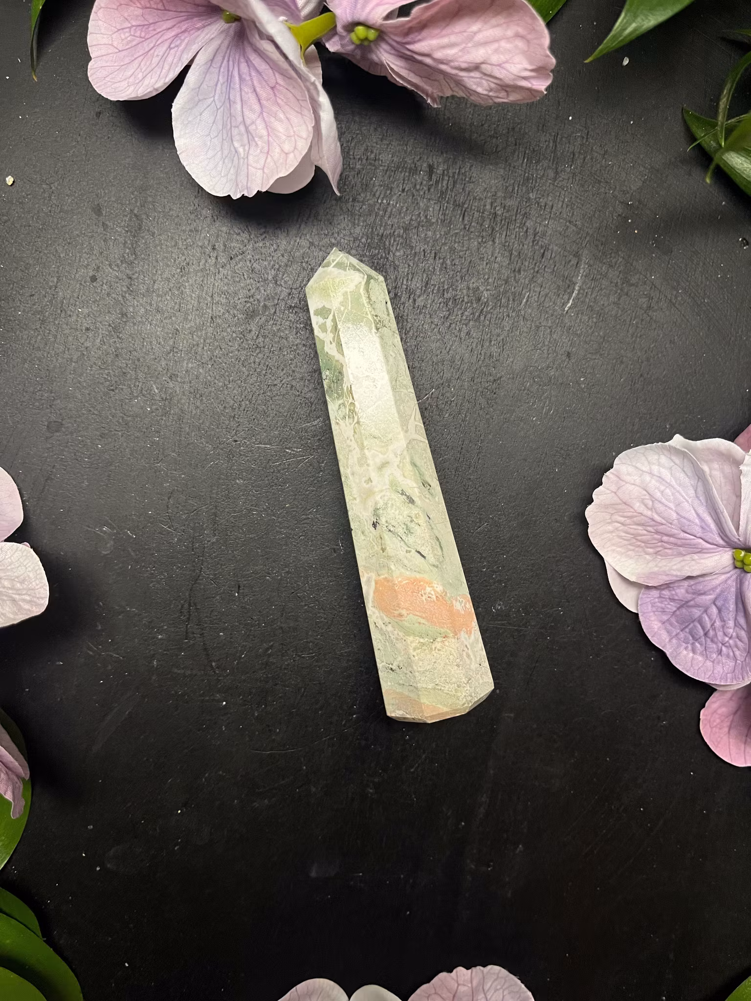 Grön Sardonyx torn polerad (obelisk) L