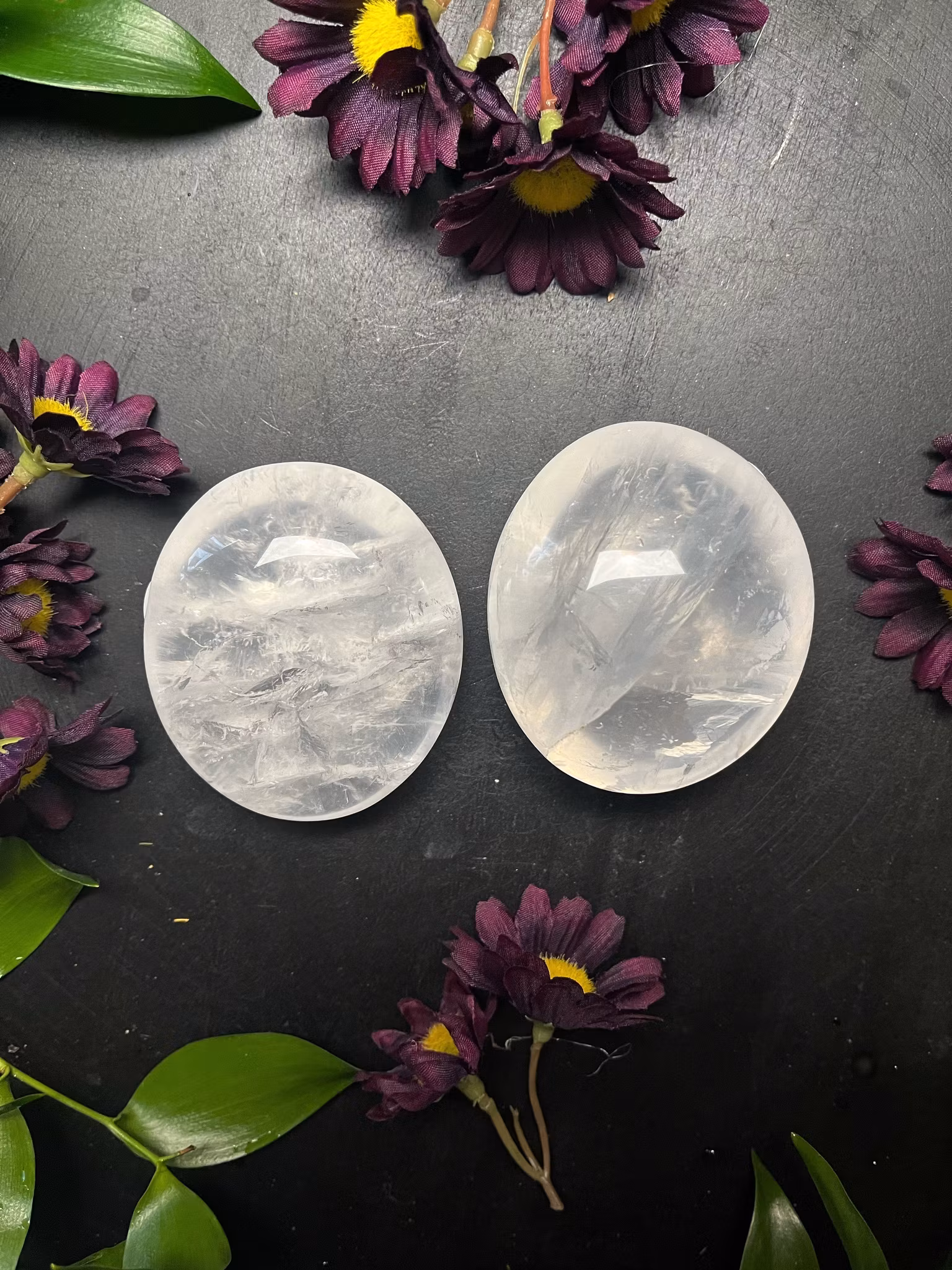 Bergskristall  palmstone stor