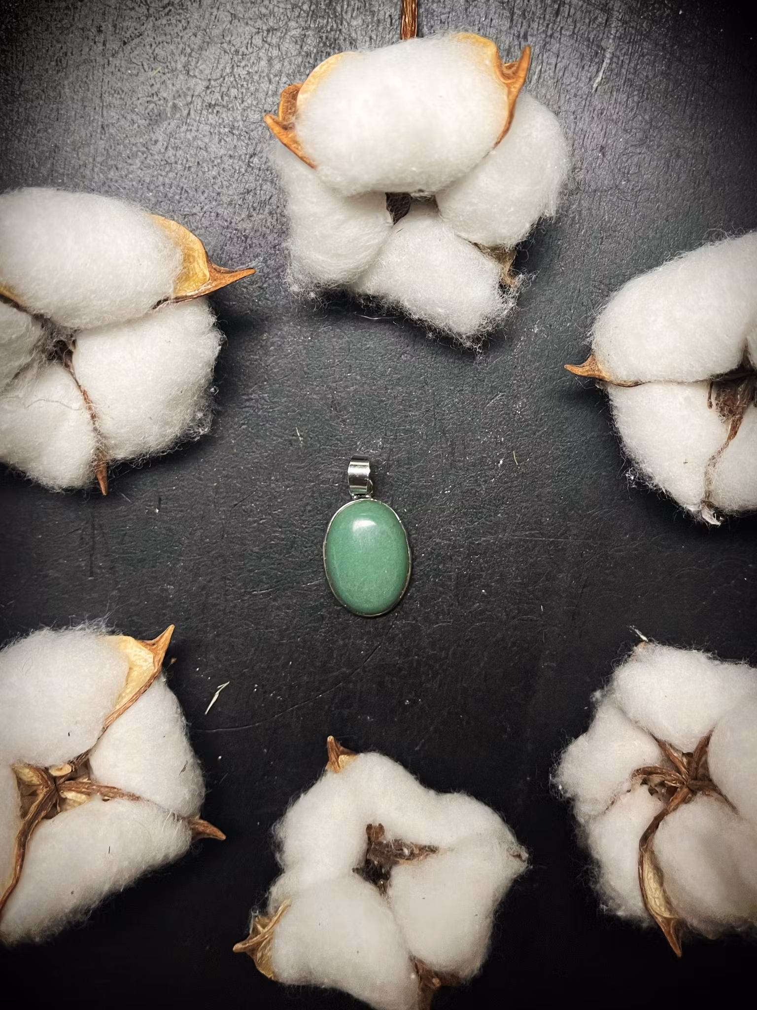 Grön aventurin hänge ovala