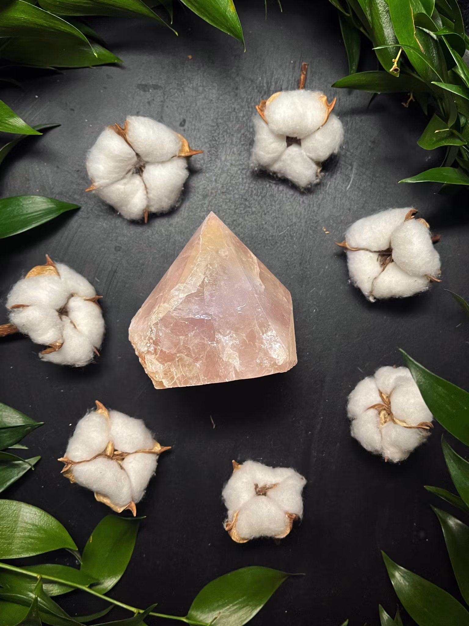 Rosenkvarts aura halvpolerad spets H