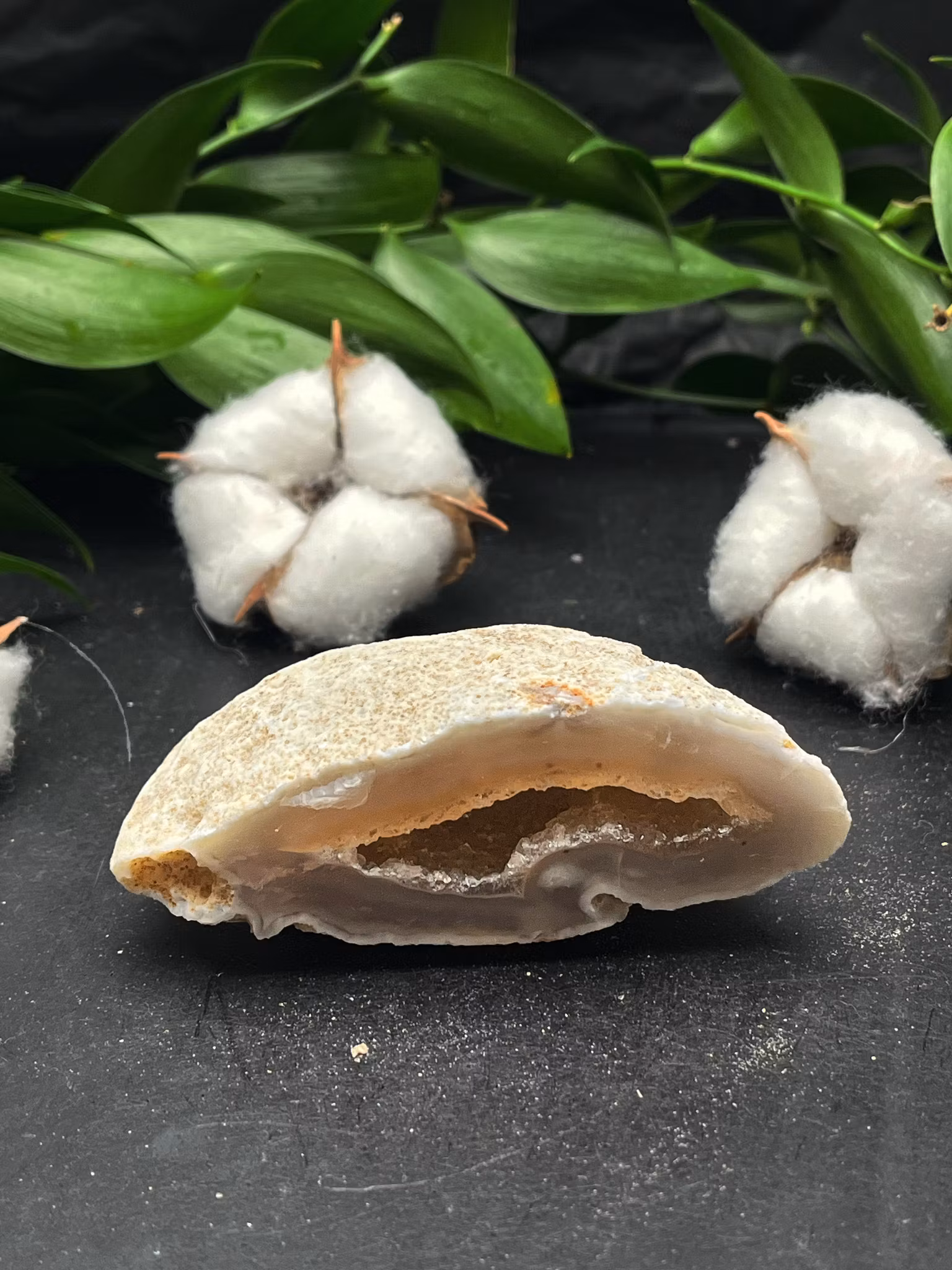 Agat geod med druzy K