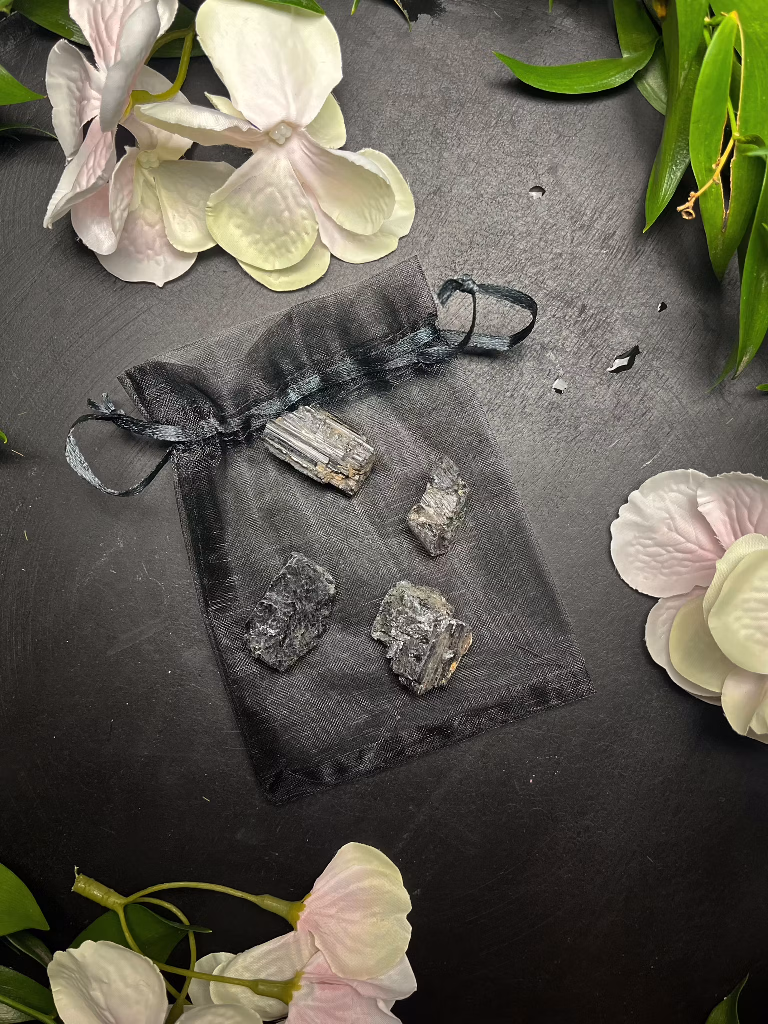 Turmalin, svart råa 4-pack