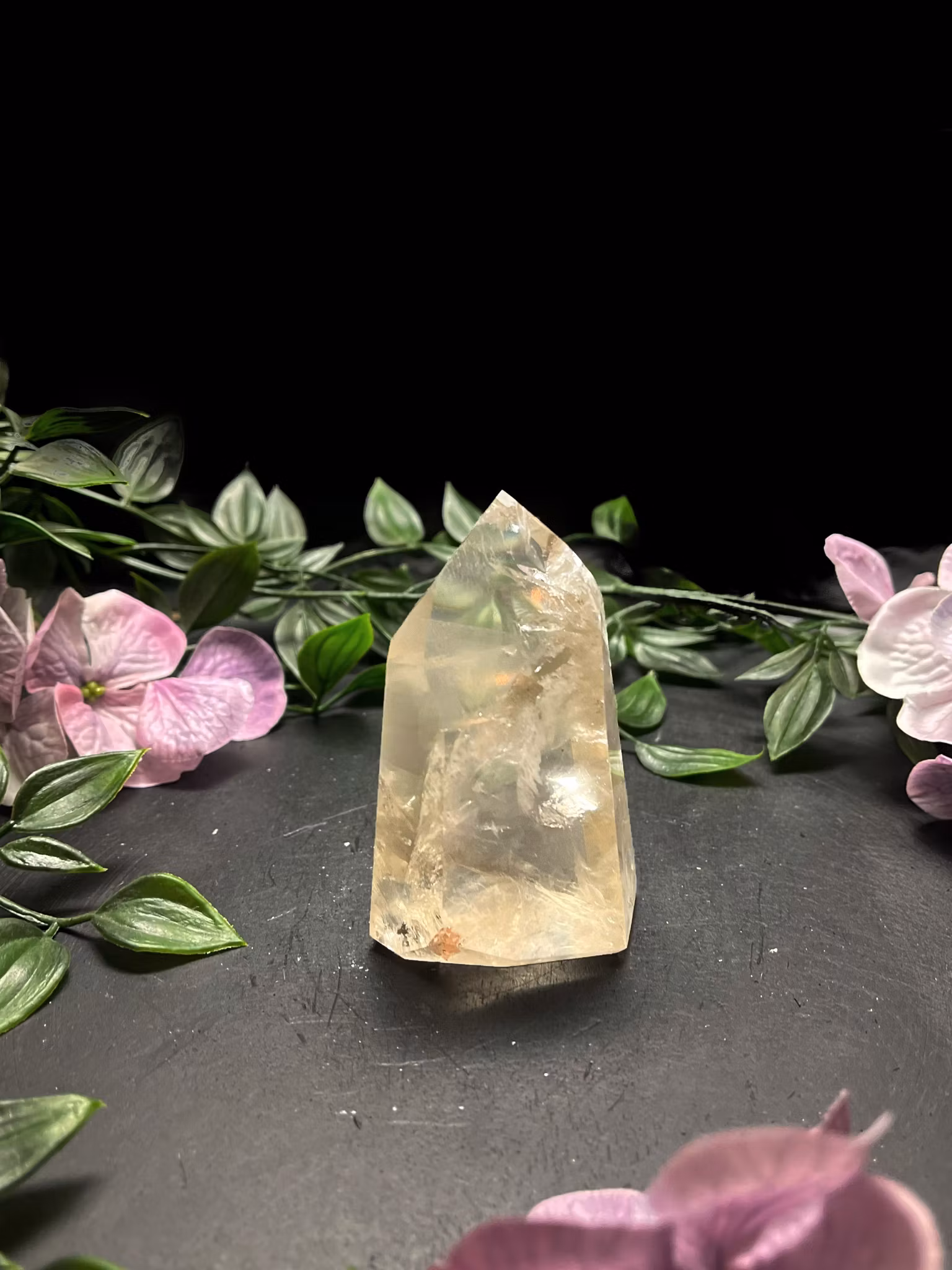 Bergkristall, Spets med inslag av rökkvarts #2