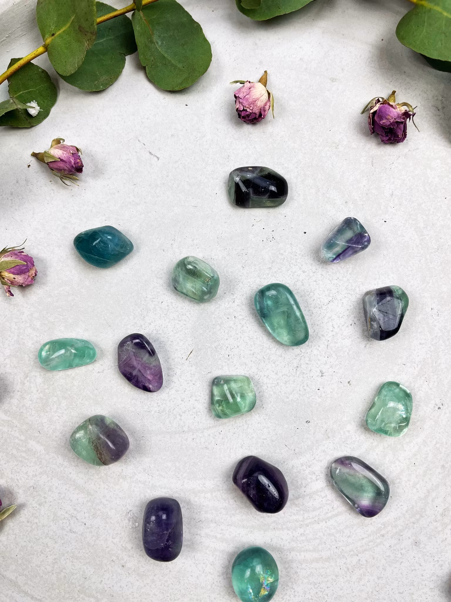 Fluorit, regnbåge trumlad