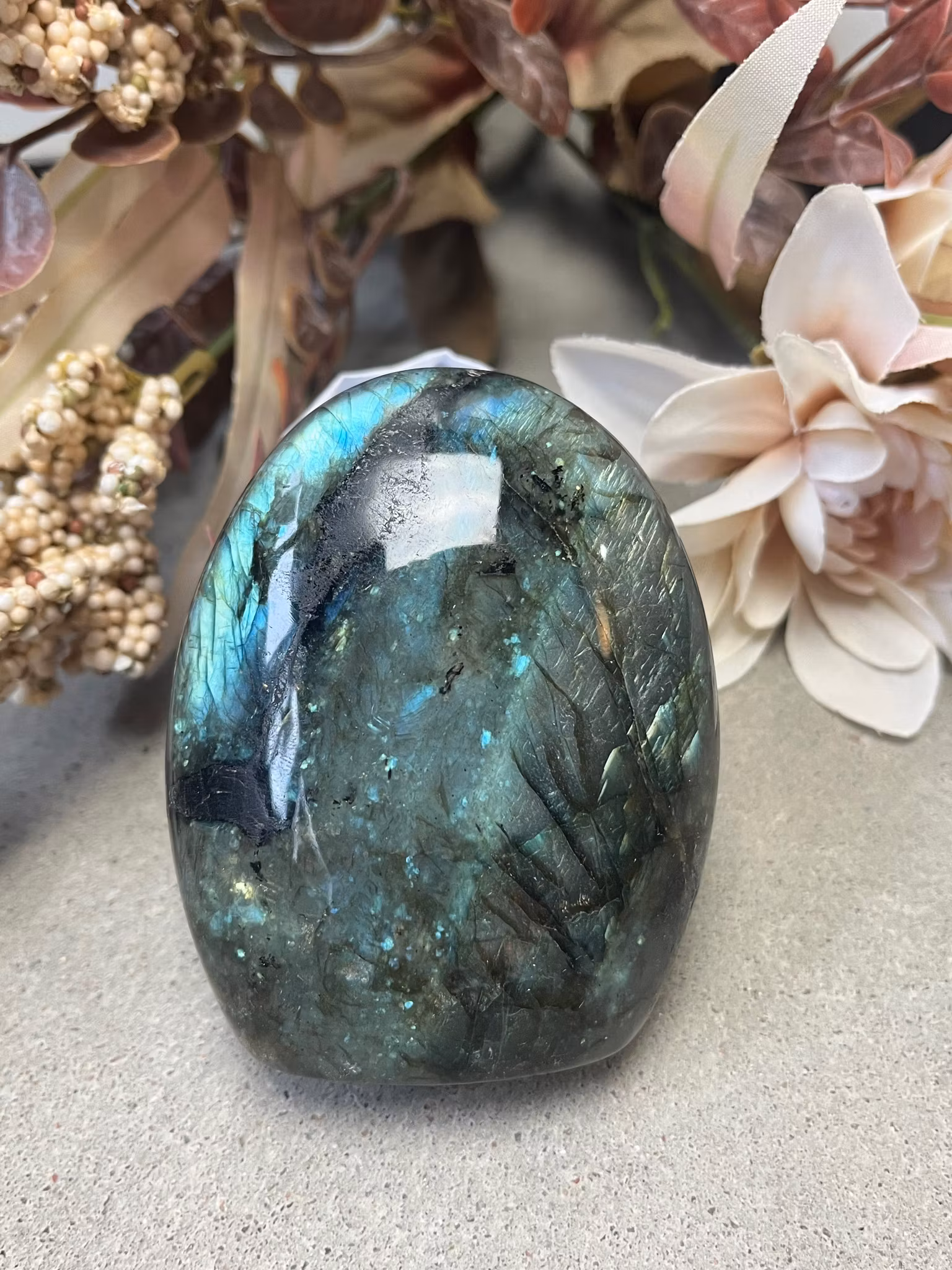 Labradorit, friform #8