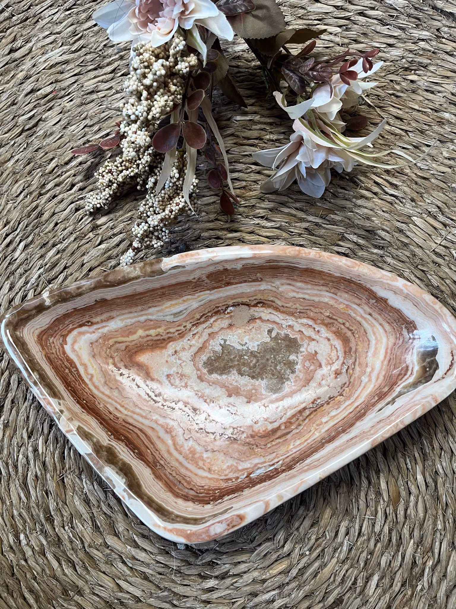 Aragonit fat (skål) #1