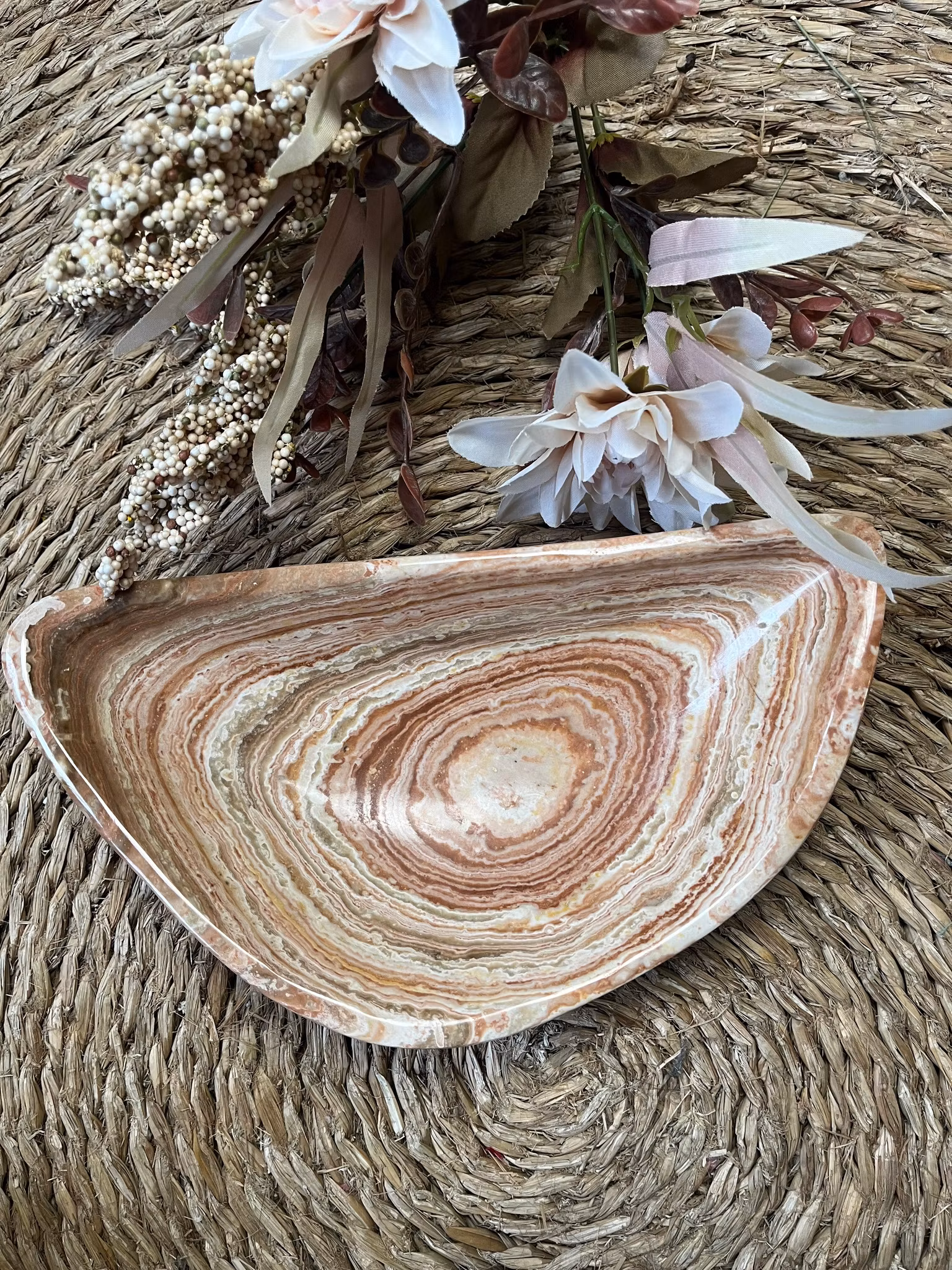 Aragonit fat (skål) #6