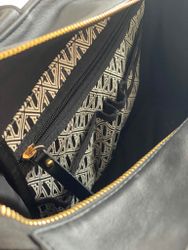 JLB Shopper Black-White