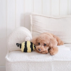 Lambwolf Nosework Bee