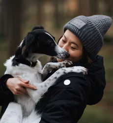 Collar Of Sweden - Mössa Grey " Fur Mama"