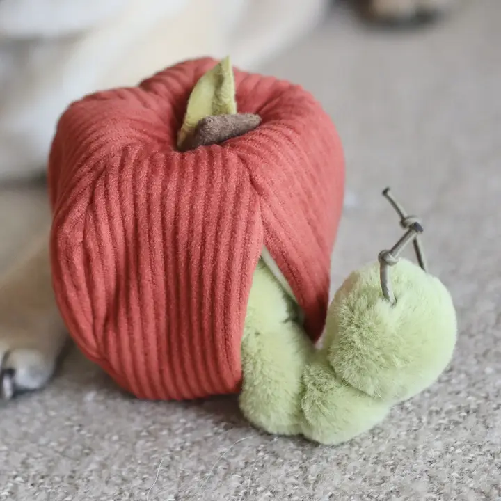 Lambwolf Nosework Apple