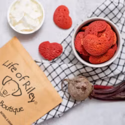 LOR - Grain Free Beetroot Hearts / Kisses - Nutritionist Approved
