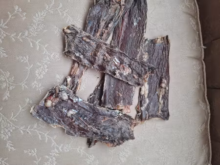 Emmzo Svenskt Hundtugg Oxmatstrupe 1 kg