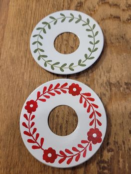 Ljus manschett blombård Vit/röd, metall