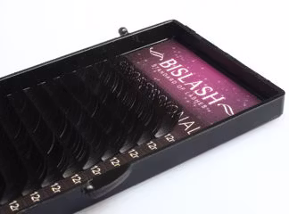 Bislash Klassiska Fransar: Falsk Mink, D-böj, 0,18mm