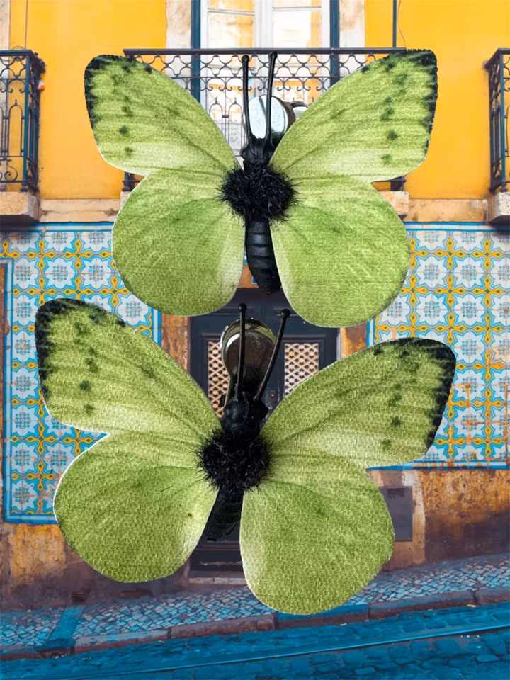 Krans 38 cm med 11 st gröna fjärilar mix