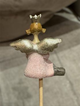 Pam ängel med stövlar