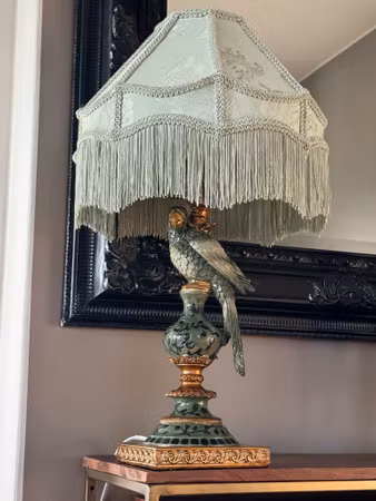 Lampfot Papegoja Skogsgrön & Guld 43 cm