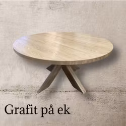 Runt matbord i ek med 1-3 illäggsskivor. Kulör Grafit
