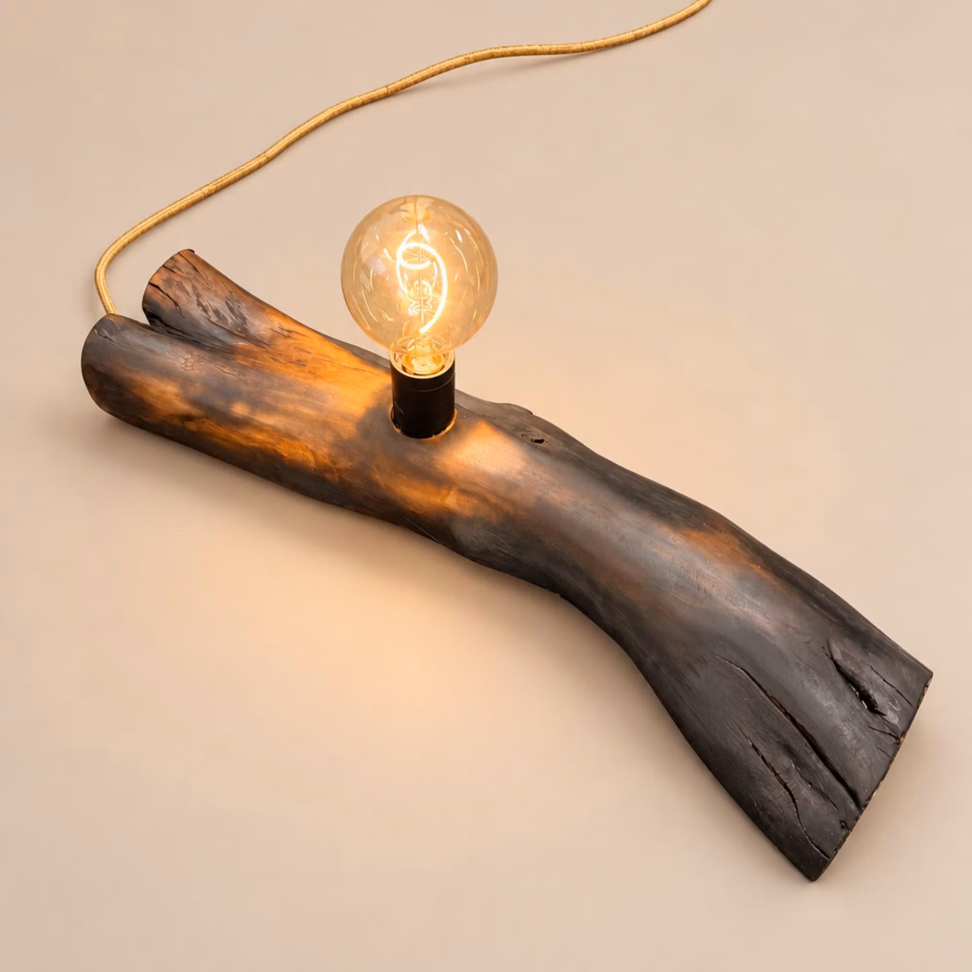 Lampa i krösbär
