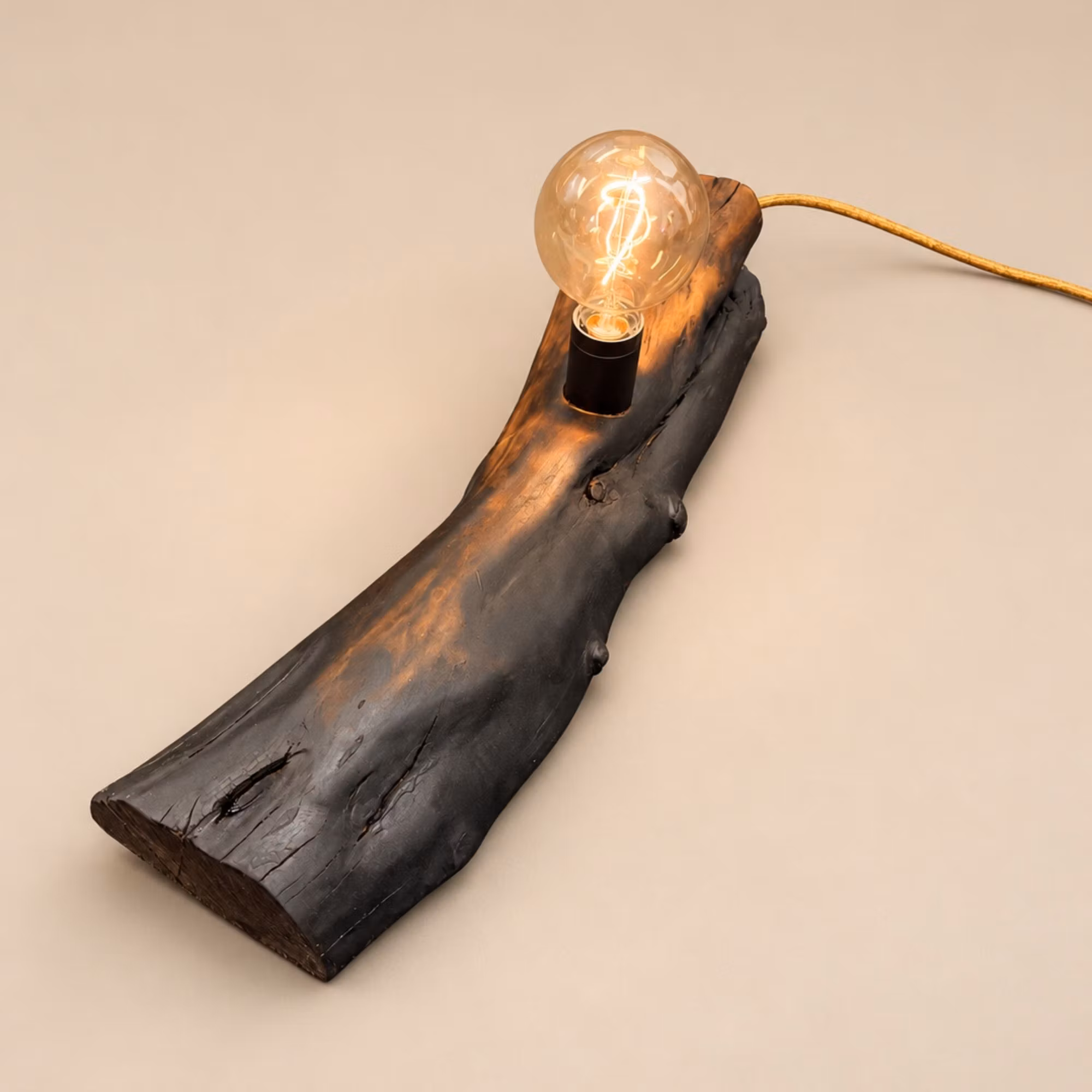 Lampa i krösbär