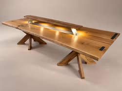 Plankbord med häftade x