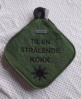 Grytekluter i ull «til en strålende kokk»