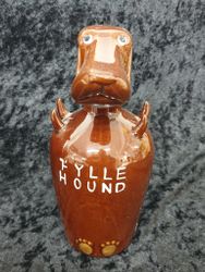 Fyllehund i keramik