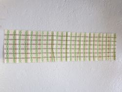 Löpare grovt vävd grön-bege okantad 120x32