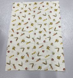 Tyg med olika grönsaker 1,30 x1,90