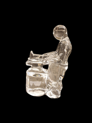 Konstglas Olle Alberius, Orrefors "SKRÅYRKEN" smed