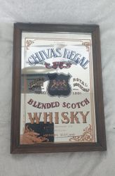 Spegel tavla med text Chivas Regal Blended Scotch Whisky