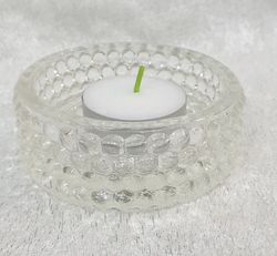 Glas ljusstake från Sölvesborg-Sölvehyttan