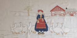 Stor bonad med kvinna och gäss 59x85 cm