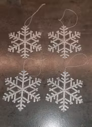Dekorativa snöflingor i plast 4 st