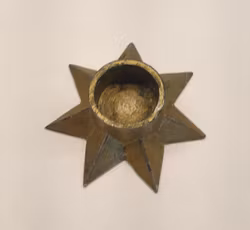 Gjuten stjärn ljusstake, dansk