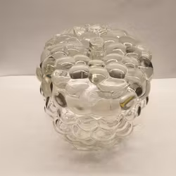 Retro glasburk fomad som ett bär