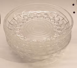 4 st retro assietter i glas